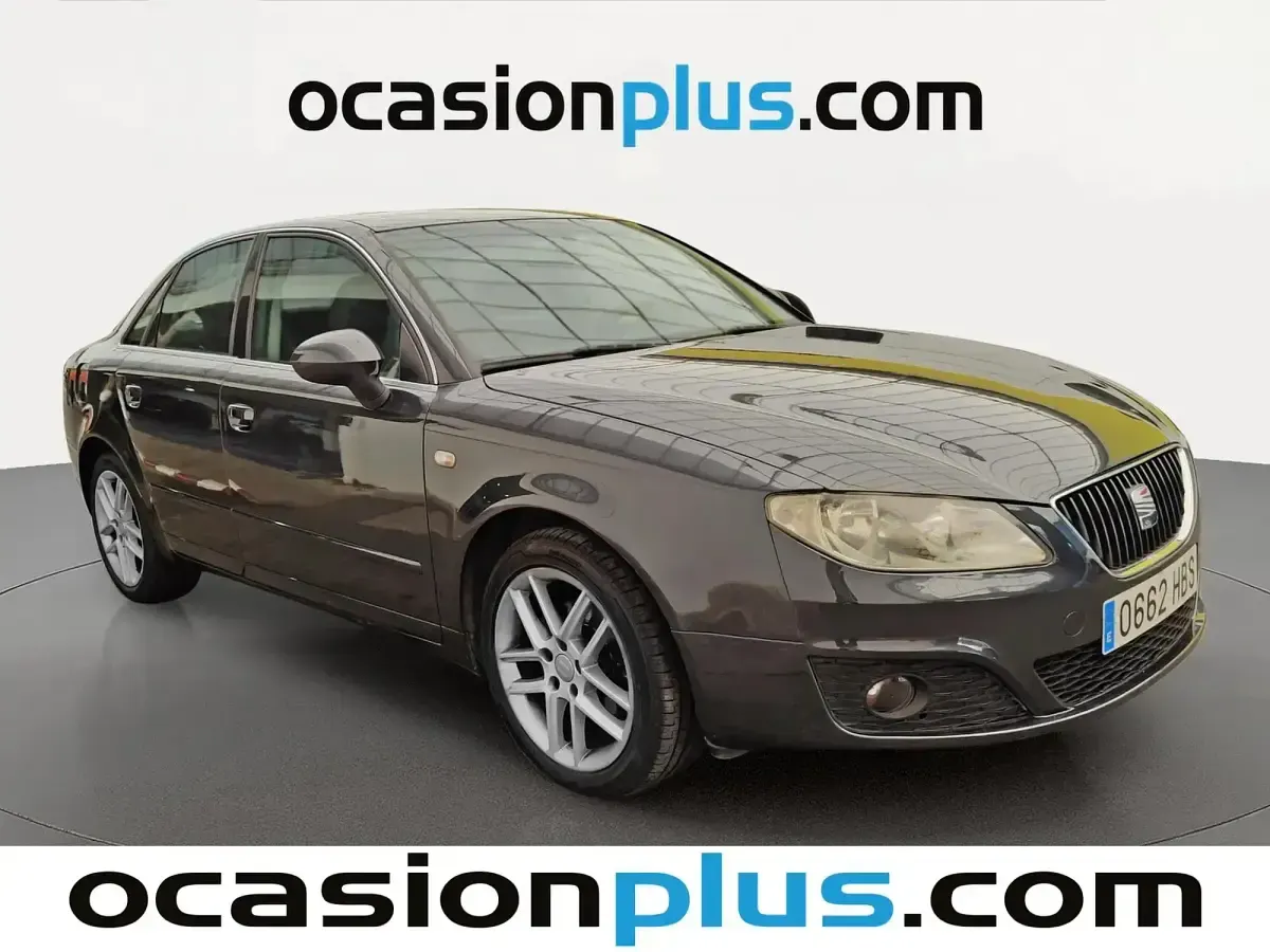 Usado Seat Exeo Style 120 CV (88 kW) 2011 Gris Berlina