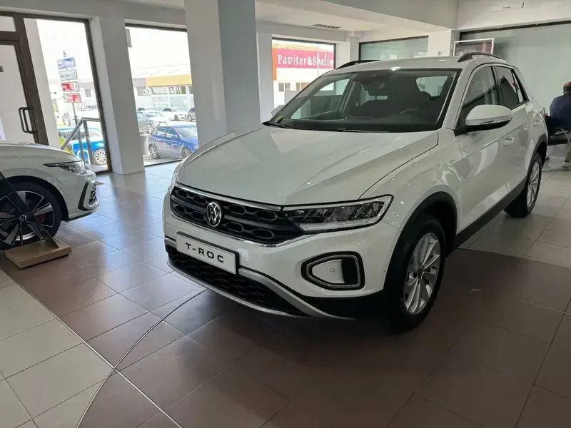 Usado VW T-Roc Life 150 CV (110 kW) 2023 SUV