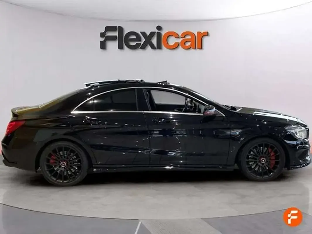 Usado Mercedes CLA220 AMG 360 CV (264 kW) 2015 Negro Coupe