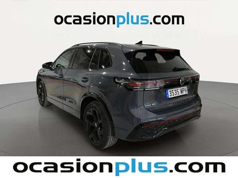 Usado VW Tiguan R-line 150 CV (110 kW) 2024 Gris SUV