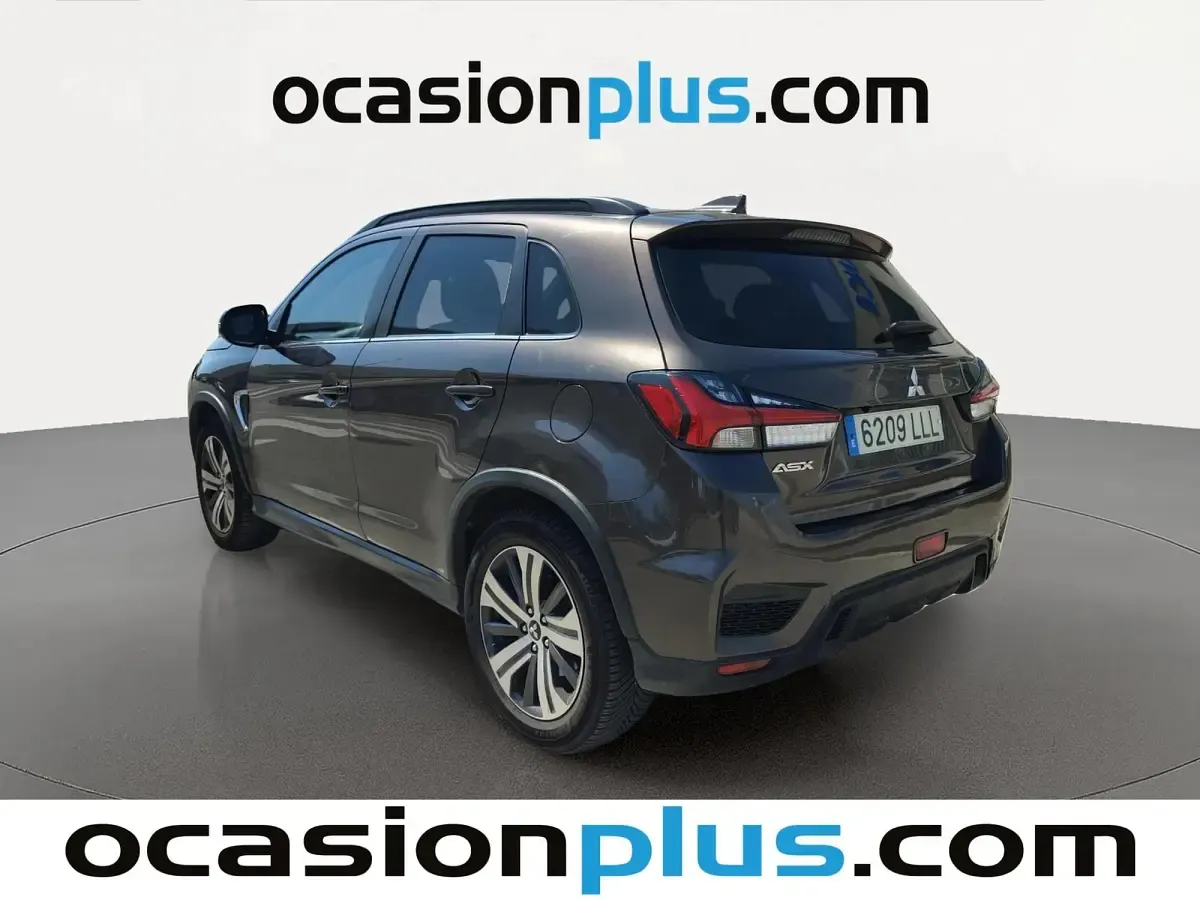 Usado Mitsubishi ASX Motion 150 CV (110 kW) 2020 Marrón SUV