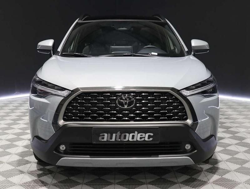 Usado Toyota Corolla Cross Plus 197 CV (144 kW) 2024 Azul SUV