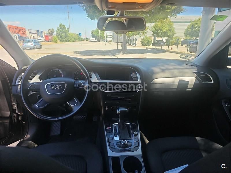 Usado Audi A4 150 CV (110 kW) 2013 Gris / plata Familiar