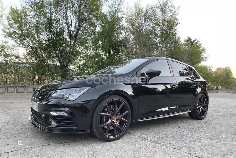 Negro Usado 2020 Cupra Leon Berlina | 29.999 € (Precio justo) - Imagen 1/4