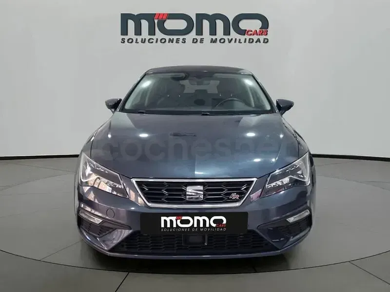 Usado Seat Leon FR 150 CV (110 kW) 2019 Gris / plata Berlina