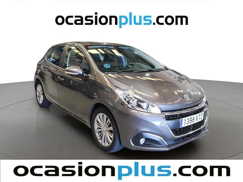 Usado Peugeot 208 Signature Sky 83 CV (61 kW) 2019 Gris Utilitario