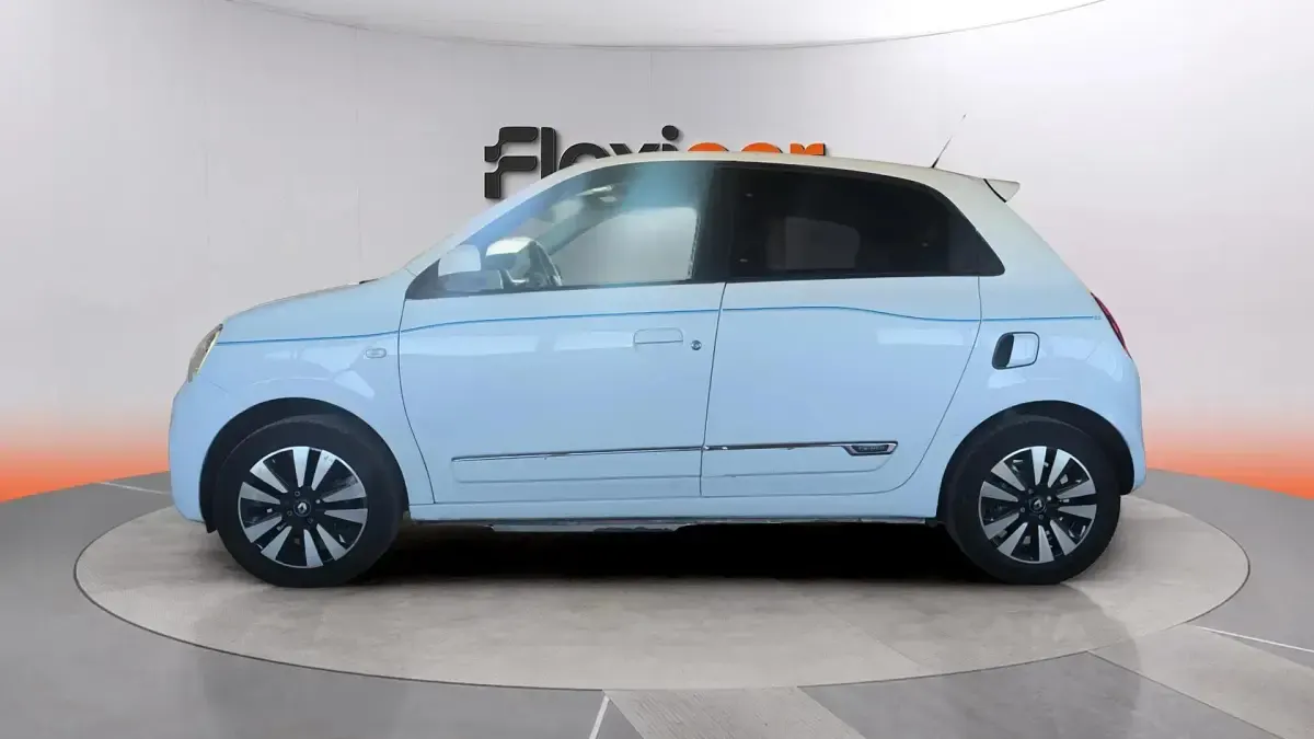 Usado Renault Twingo Techno 60 kW (82 CV) 2022 Blanco Utilitario