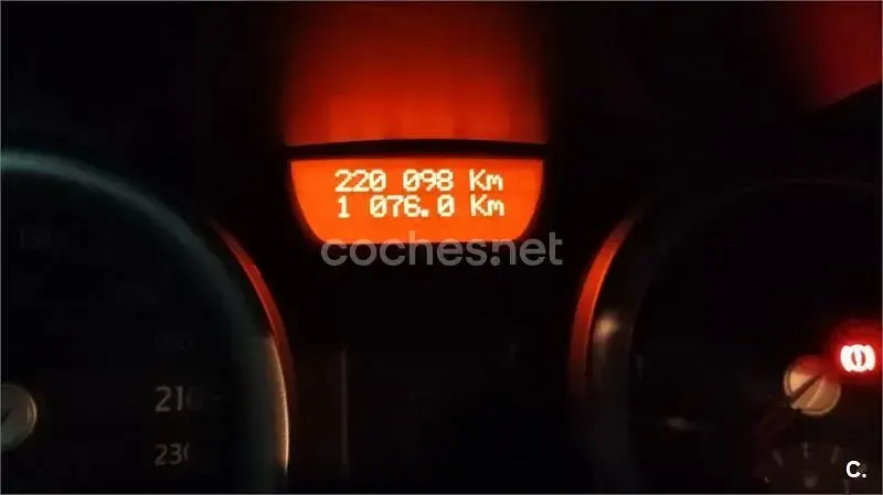 Usado Renault Mégane II 80 CV (58 kW) 2005 Negro Berlina