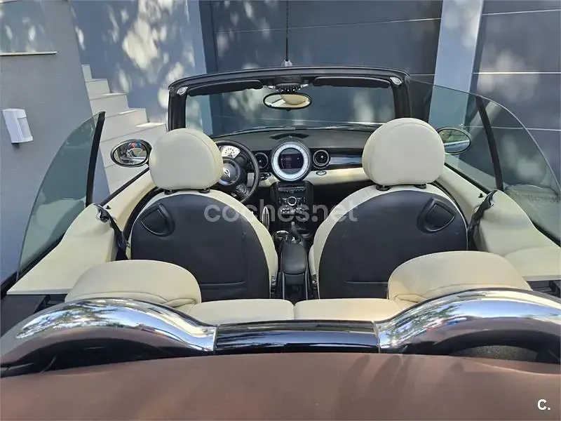 Usado Mini Cooper SD Cabriolet 143 CV (105 kW) 2011 Negro Descapotable
