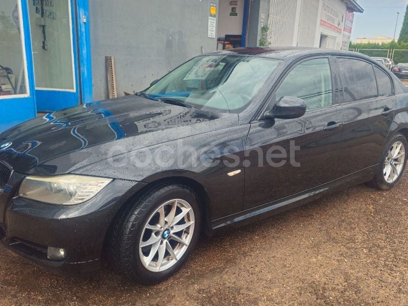 Negro Usado 2011 BMW 316 Berlina | 8000 € - Imagen 1/4