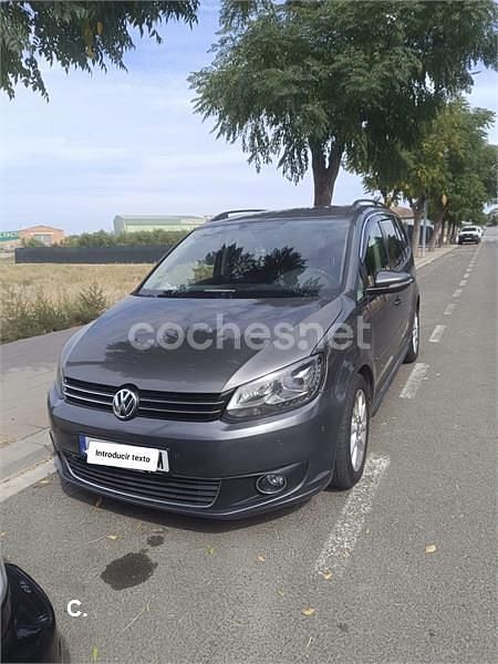 Gris / plata Usado 2014 VW Touran Edition Monovolumen | 8250 € (Precio justo) - Imagen 1/4