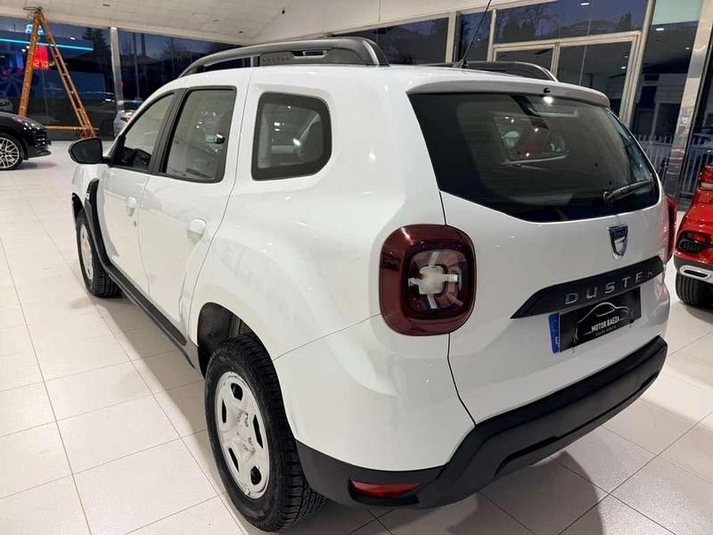 Usado Dacia Duster Comfort 116 CV (85 kW) 2021 Blanco SUV