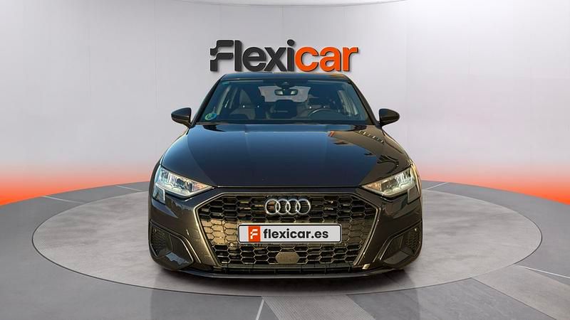 Usado Audi A3 Premium 110 CV (80 kW) 2023 Gris Berlina