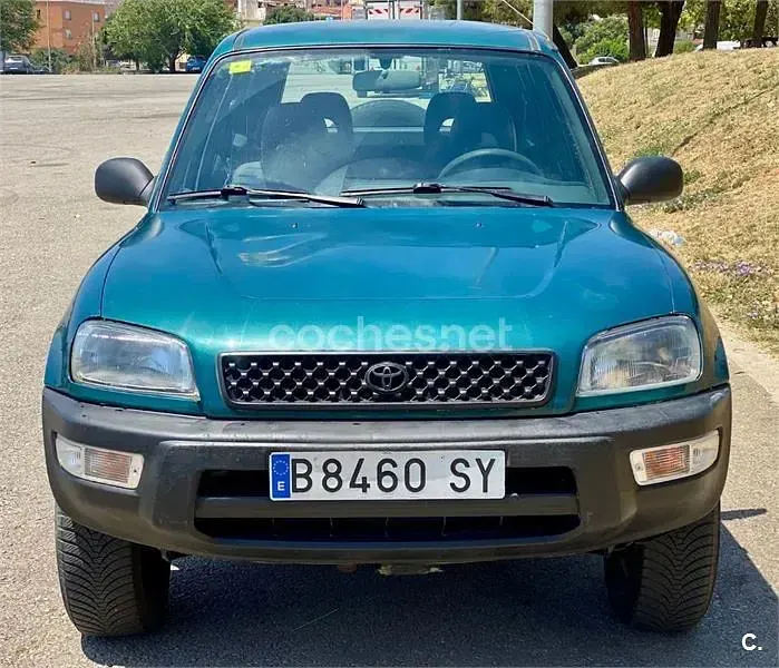 Usado Toyota RAV4 128 CV (94 kW) 1997 Verde SUV