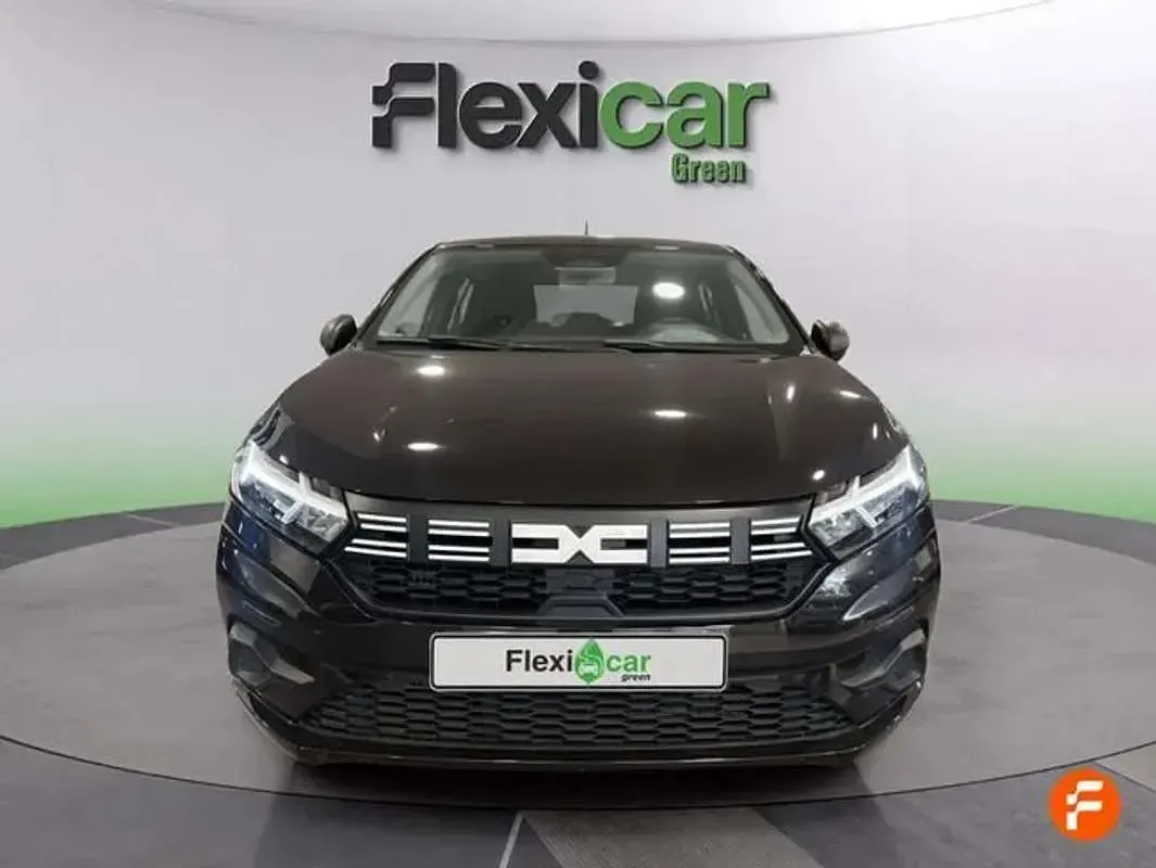 Usado Dacia Sandero Essentiel 101 CV (74 kW) 2024 Negro Utilitario