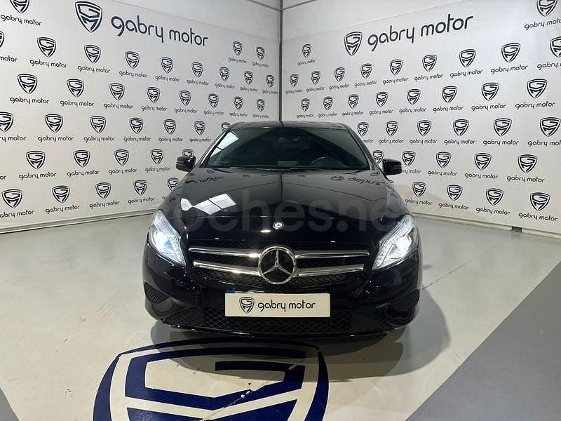 Usado Mercedes A200 Urban 136 CV (100 kW) 2014 Negro Berlina