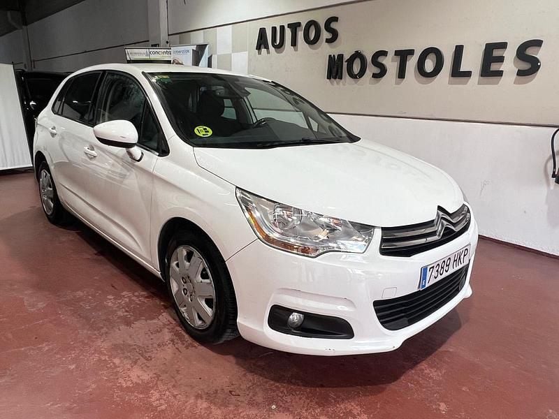 Usado Citroën C4 92 CV (67 kW) 2012 Blanco Berlina