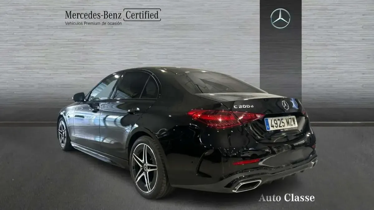 Usado Mercedes C200 163 CV (119 kW) 2025 Negro Berlina