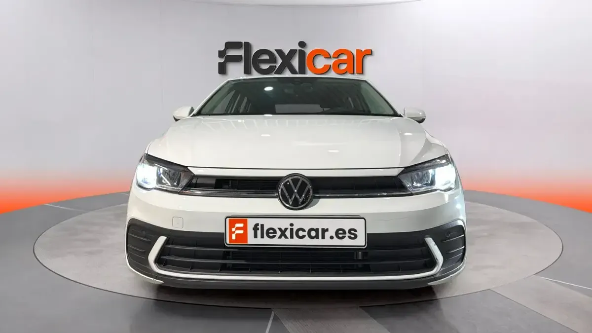 Usado VW Polo Life 95 CV (69 kW) 2023 Blanco Utilitario