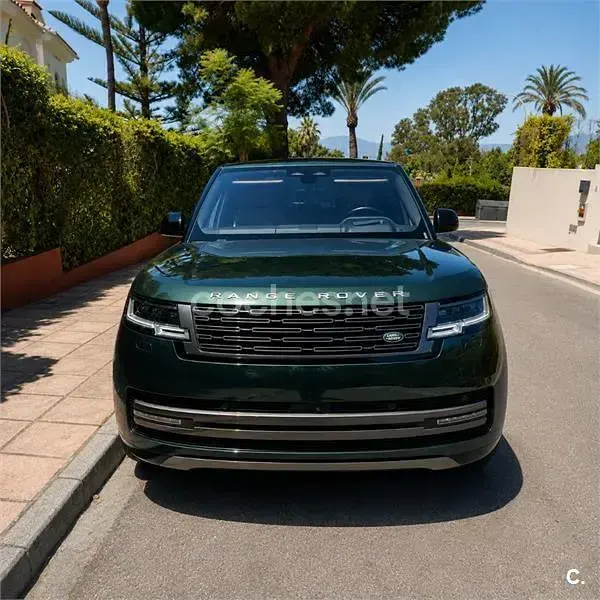 Usado Land Rover Range Rover Autobiography 510 CV (375 kW) 2023 Verde SUV