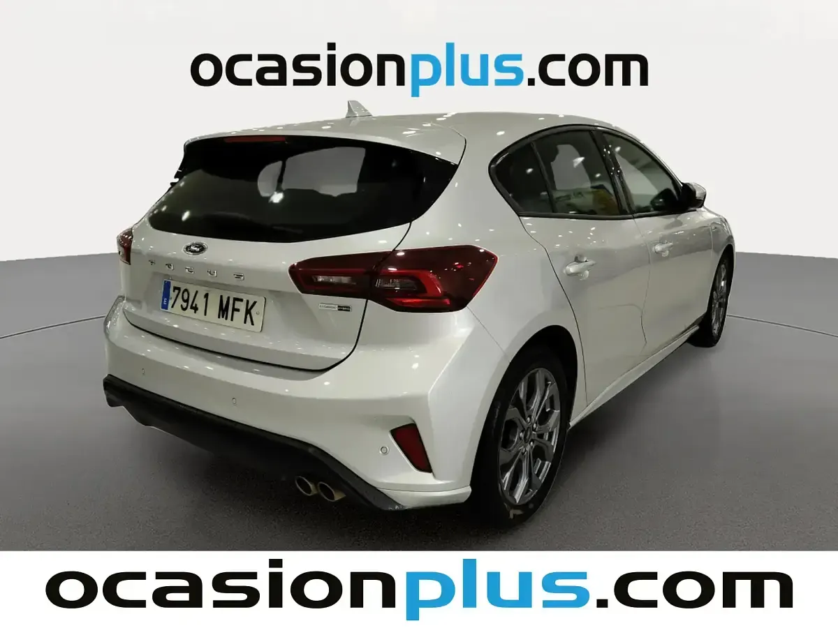 Usado Ford Focus ST-Line 125 CV (91 kW) 2023 Gris