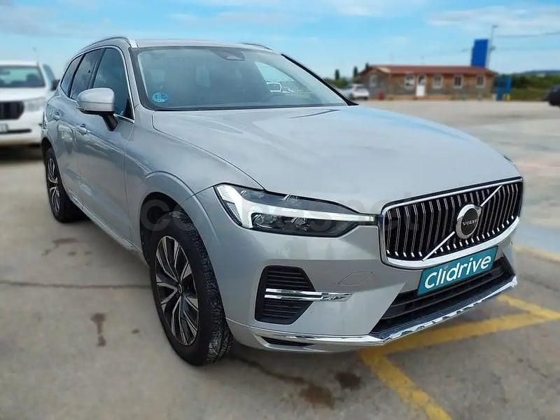 Usado Volvo XC60 Plus 197 CV (144 kW) 2023 Amarillo SUV