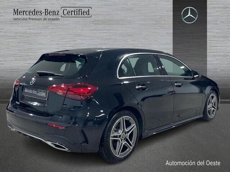 Usado Mercedes A180 AMG line 136 CV (100 kW) 2025 Negro
