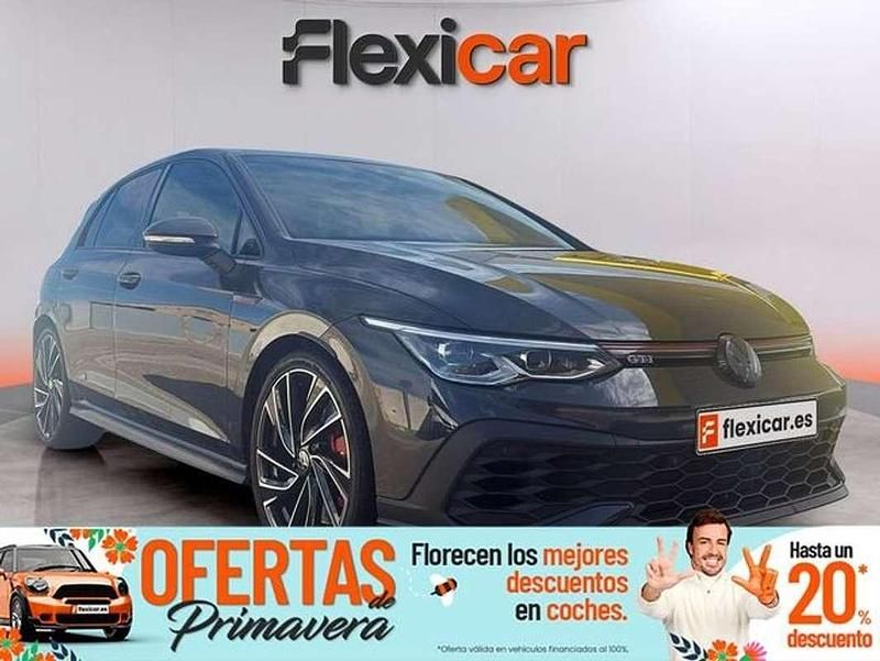 Usado VW Golf VII GTI 300 CV (220 kW) 2021 Gris Utilitario