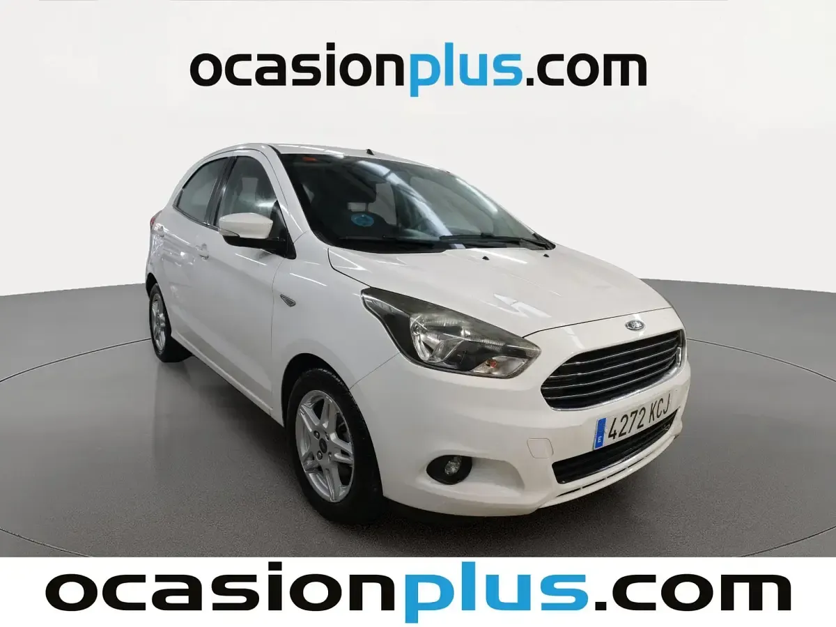 Usado Ford Ka Plus Ultimate 86 CV (63 kW) 2017 Blanco Utilitario