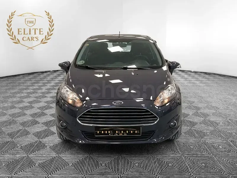 Usado Ford Fiesta Titanium 75 CV (55 kW) 2014 Azul Utilitario