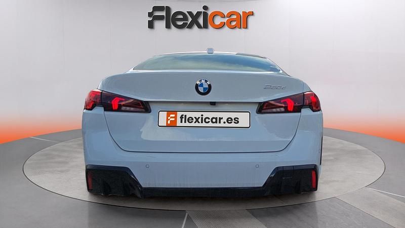 Usado BMW 220 Gran Coupé 170 CV (125 kW) 2025 Blanco Coupe