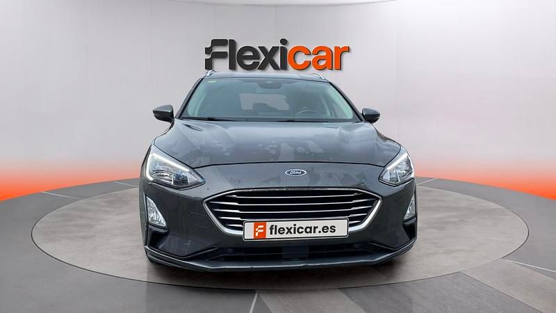 Usado Ford Focus Titanium 120 CV (88 kW) 2020 Gris Familiar