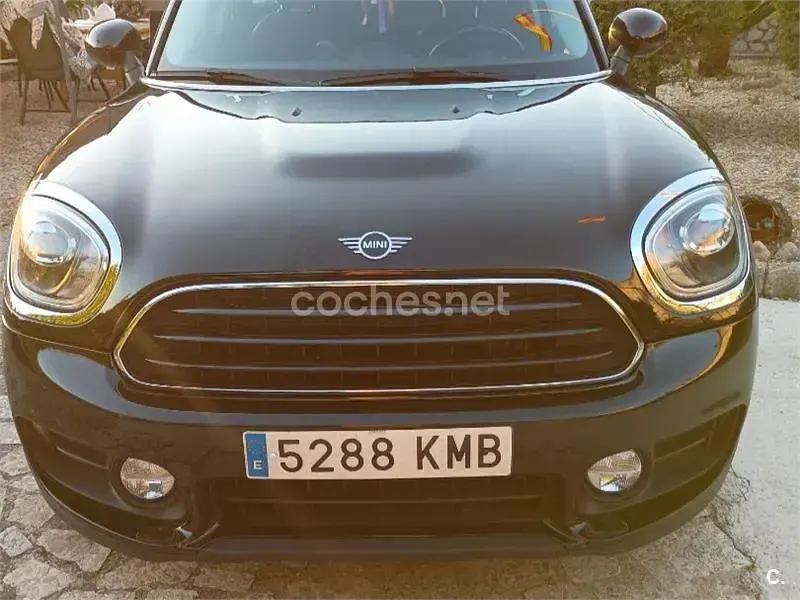 Usado Mini One D Countryman 116 CV (85 kW) 2018 Negro SUV