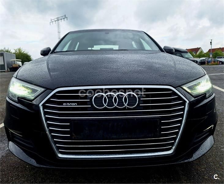 Negro Usado 2020 Audi A3 Sportback e-tron Utilitario | 19.800 € (Super precio) - Imagen 1/4