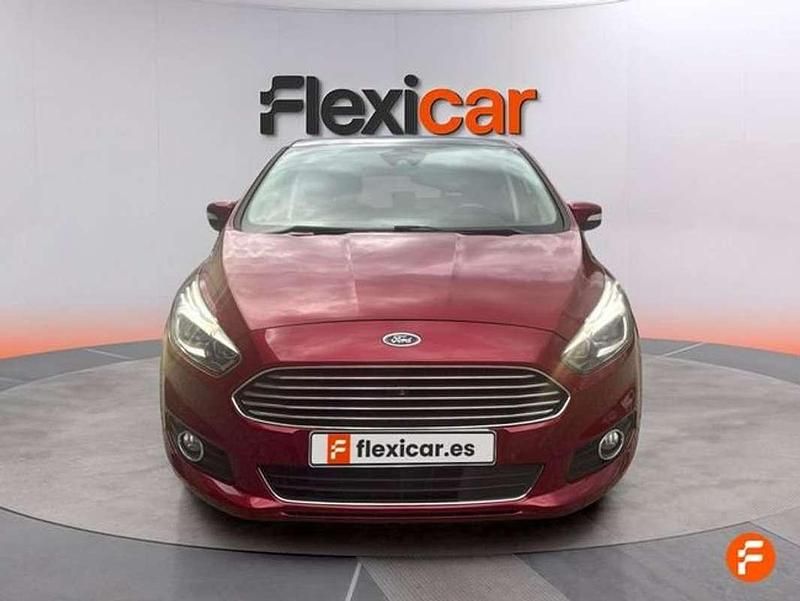 Usado Ford S-MAX Titanium 180 CV (132 kW) 2017 Burdeos Monovolumen