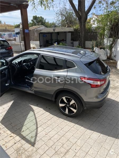 Usado Nissan Qashqai Tekna 115 CV (84 kW) 2017 Gris / plata SUV