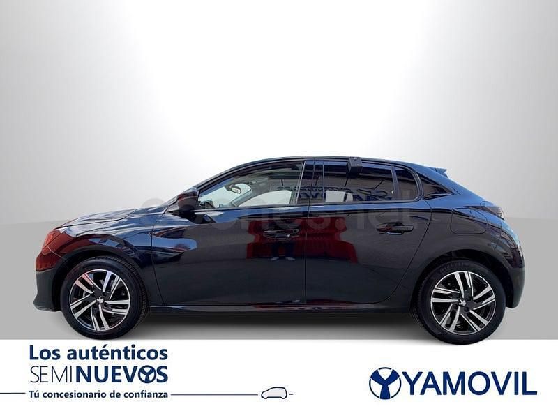 Usado Peugeot 208 Allure 100 CV (73 kW) 2023 Negro Utilitario