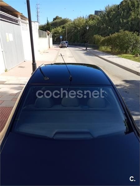 Negro Usado 2006 Skoda Superb Classic Berlina | 3500 € - Imagen 1/4