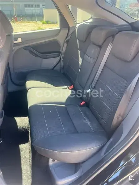 Usado Ford Focus Titanium 109 CV (80 kW) 2009 Negro Berlina