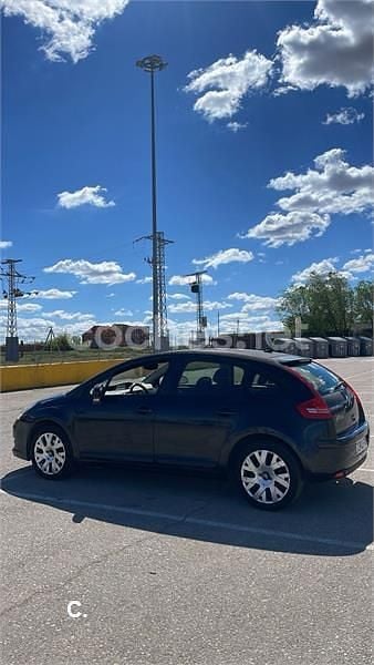 Begagnad Citroën C4 110 HK (80 kW) 2006 Blå Sedan