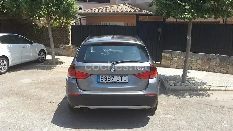 Usado BMW X1 143 CV (105 kW) 2010 Gris / plata SUV