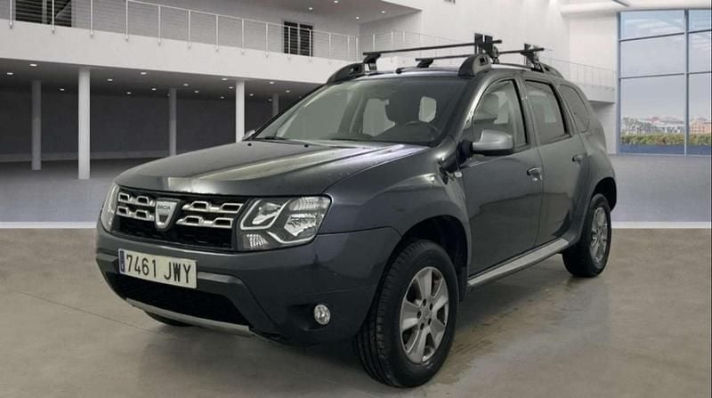 Usado Dacia Duster Lauréate 110 CV (80 kW) 2017 Gris SUV