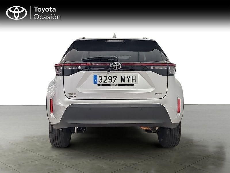 Usado Toyota Yaris Style 130 CV (95 kW) 2025 Gris Utilitario