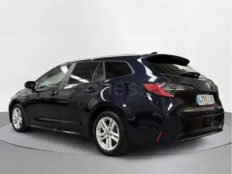 Usado Toyota Corolla Active 122 CV (89 kW) 2021 Azul Familiar