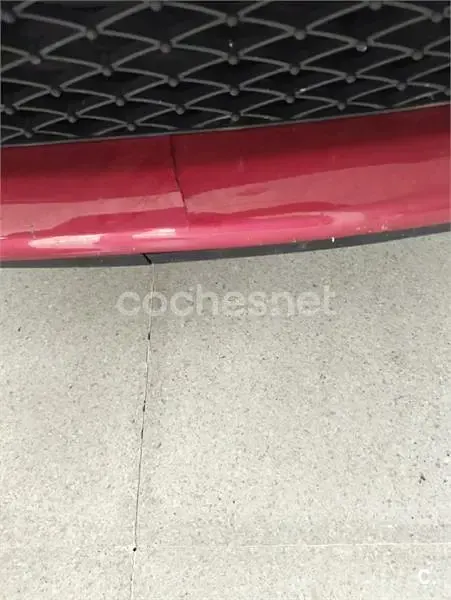 Usado Toyota Auris Active 90 CV (66 kW) 2010 Rojo Utilitario