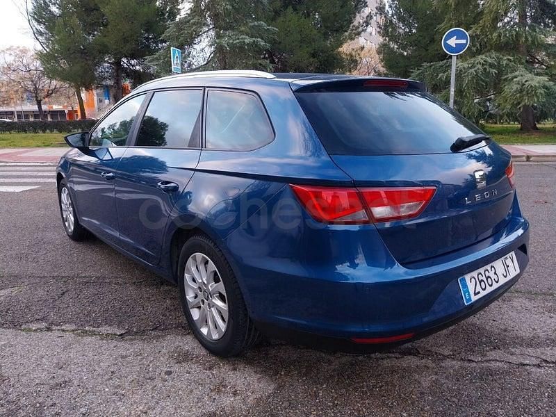 Käytetty Seat Leon Style 110 HP (80 kW) 2015 Sininen Farmari