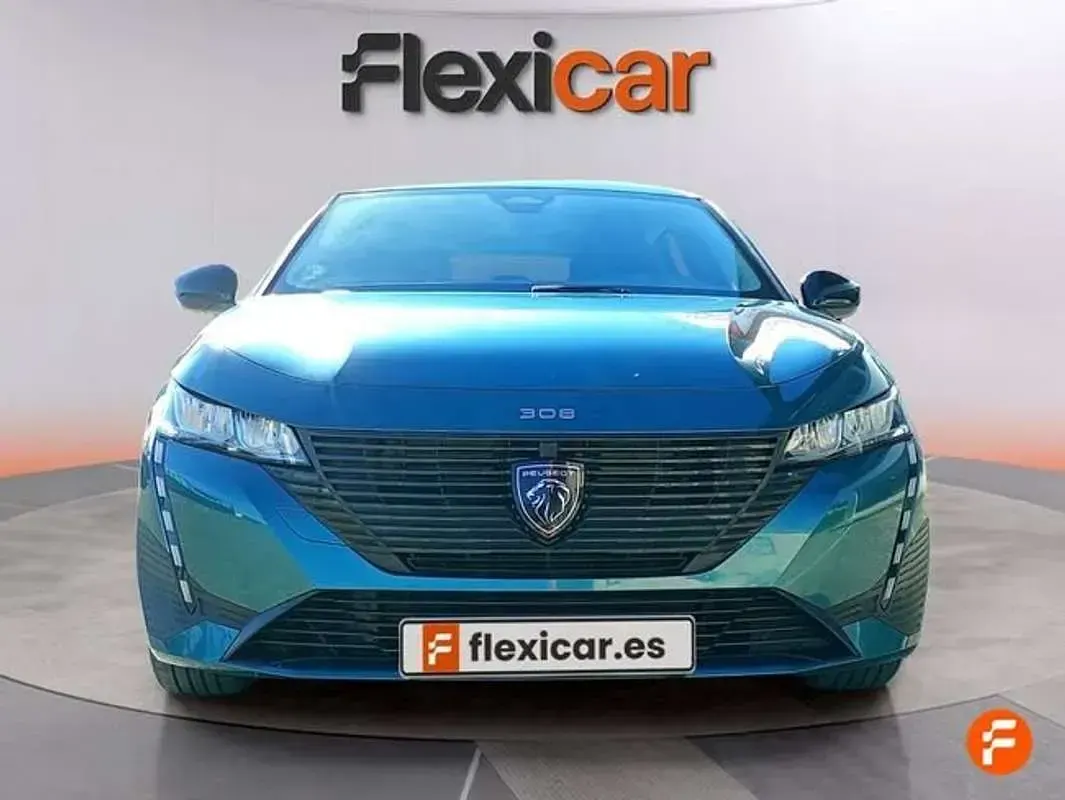 Usado Peugeot 308 Active 131 HP (96 kW) 2023 Verde Citadino