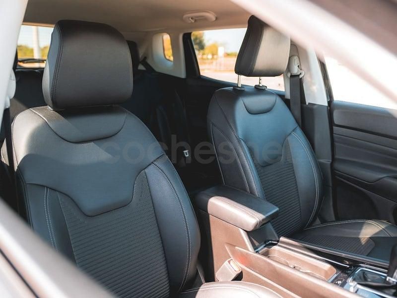 Usado Jeep Compass Limited 190 CV (139 kW) 2022 Negro SUV