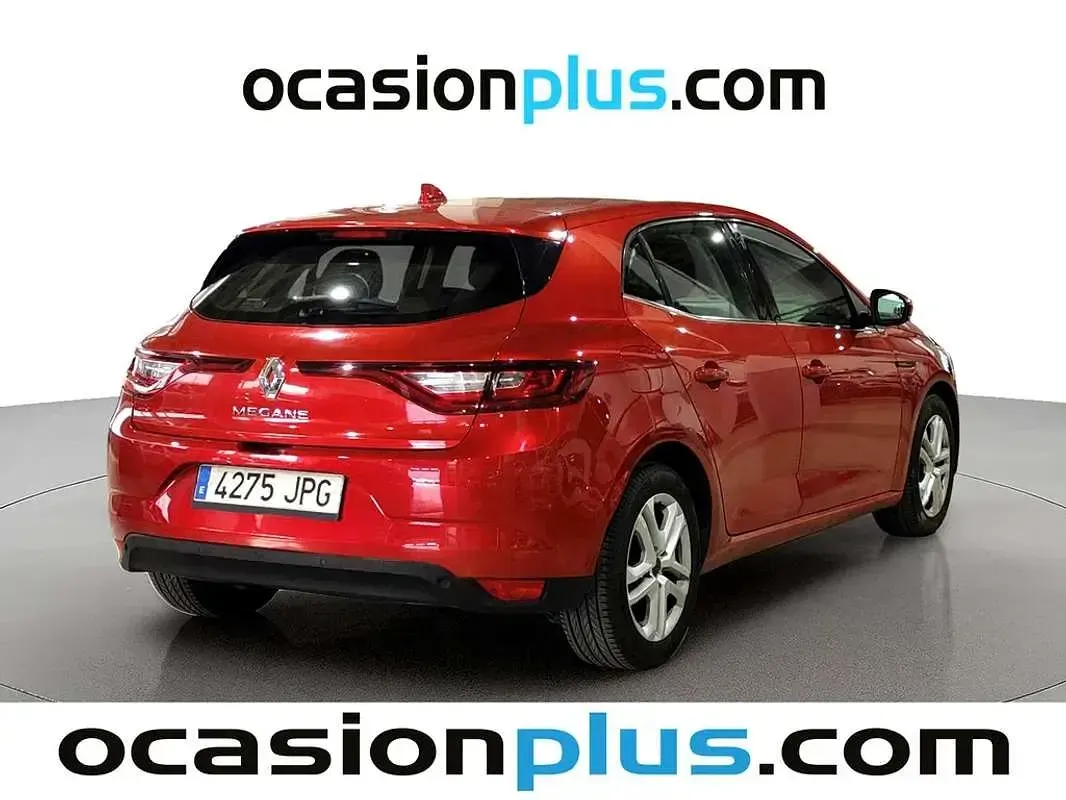 Usado Renault Mégane III Intens 101 CV (74 kW) 2016 Rojo Utilitario