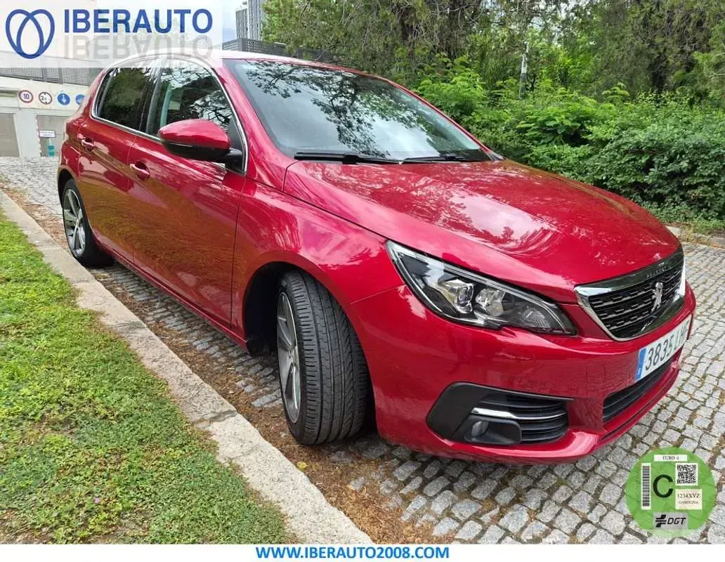 Usado Peugeot 308 Allure 131 CV (96 kW) 2020 Burdeos Utilitario
